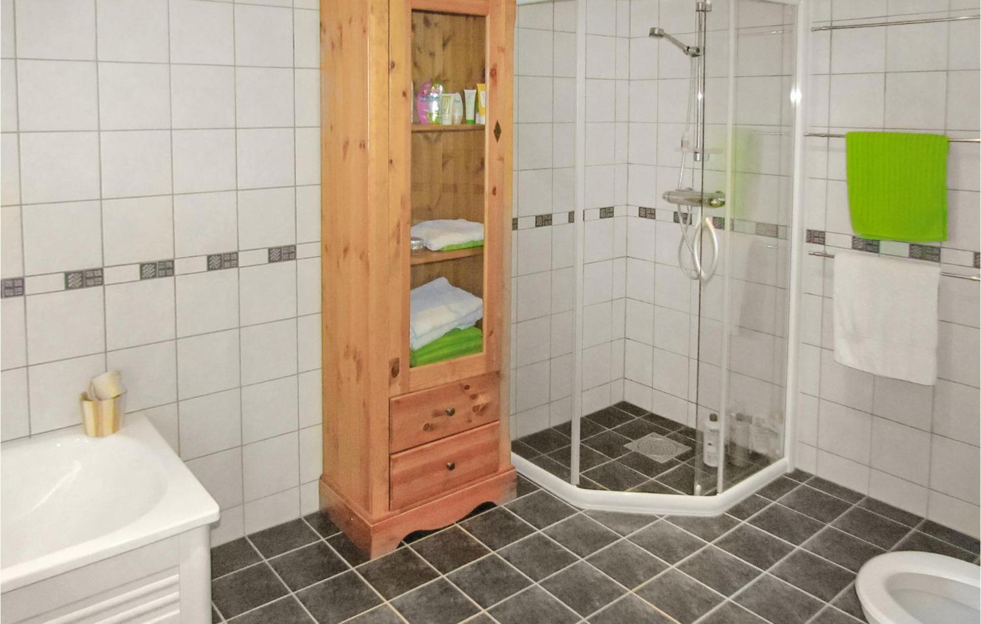 3 Bedroom Beautiful Home In Vikesa Hovland  Exterior photo